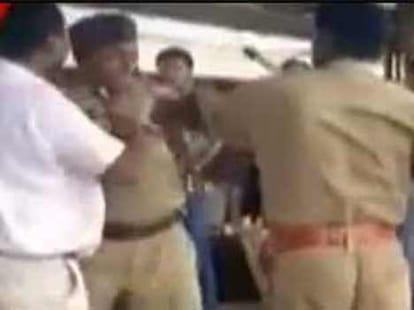 chintpurni policeman Beaten  by pilgrim and uniform tear