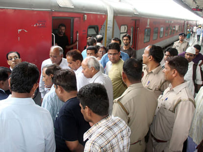 rape attempt in rajdhani express