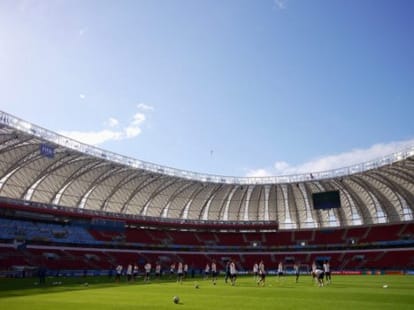 fifa hindi news: fracne defeats ecuador