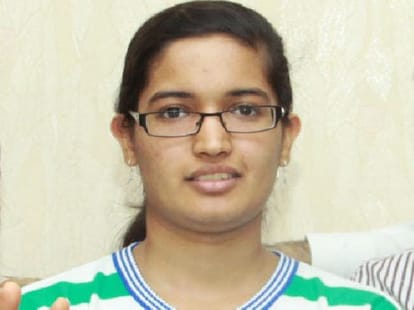 meet to Aditi, all india topper in girls in IIT JEE advance