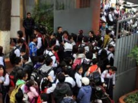 Chaotic platform that has happened in school!