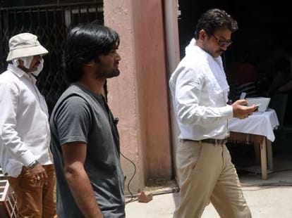 Meghna Gulzar starts shooting of aarushi murder case movie, Irfan Khan playing main character