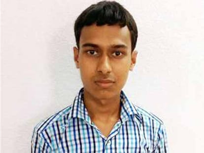 14 year old shivanand from patna pass iit jee exam 