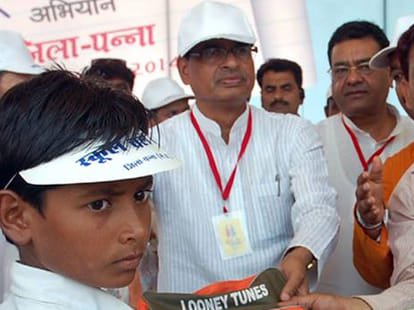 shivraj singh chauhan on facebook