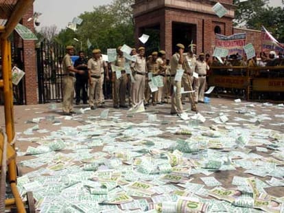 DU Admission may late to take FYUP