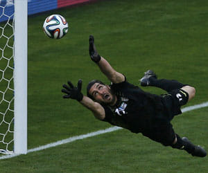 argentina won match against iran in fifa