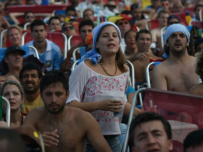 argentina won match against iran in fifa
