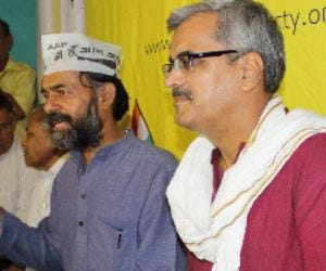 AAP leader yogendra yadav in april