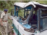 rtv meets with an accident while going to school, 11 students injured