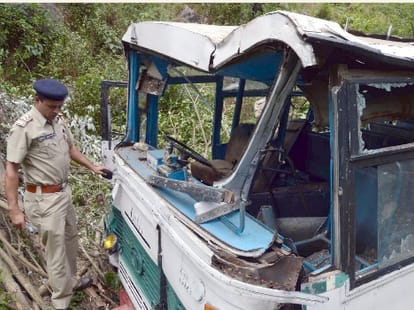 bus accident in tehri