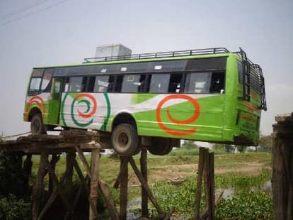 wooden bridge damaged in gonda district