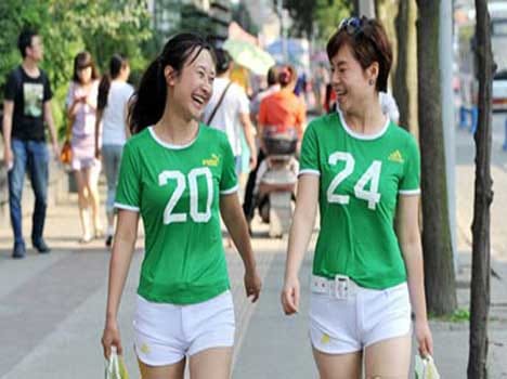 women asked to tell thier bra size to do job