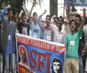 SFI demonstration againest fee hike in HPU