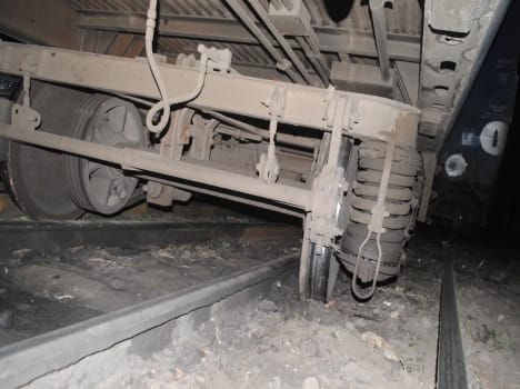 ujjaini express coach derailed