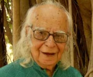 Secial Interview with Professor Yashpal on Nehru's Birthday