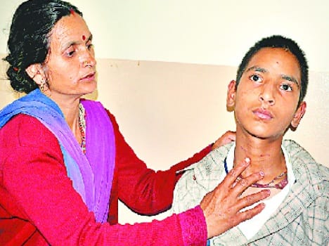 Teacher assault Student, hospitalization