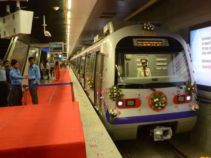  A journalist was molested in delhi metro. 