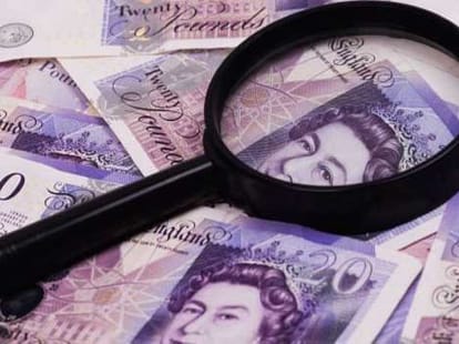 man buys penis enlarger online which turned out to be magnifying glass