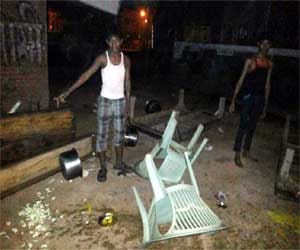 SI beaten a minor boy, Villagers attacks on police in greater noida