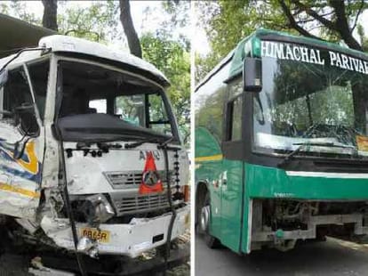 accident near kurali, 2 killed and 8 injured