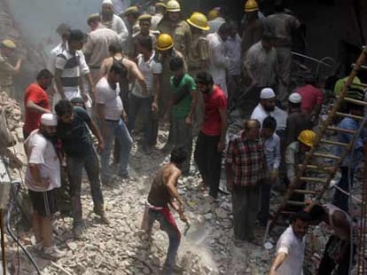 Inderlok: Culprit building owner arrested