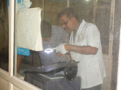 bank dacoity in aligarh