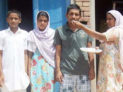 two boy come back for iraq, no help modi government and badal government