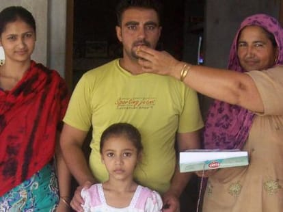 two boy come back for iraq, no help modi government and badal government