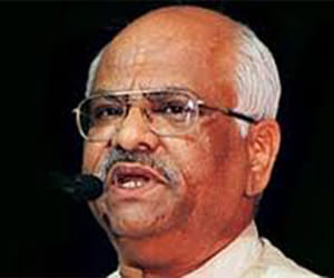 Rss leader gave statement on vyapam scam