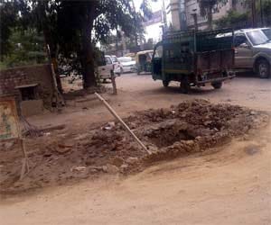 Collectrate rate in crores but facility zero in sushantlok gurgaon