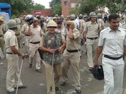 clashes in kanth in moradabad