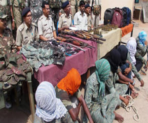naxals arrested in jharkhand
