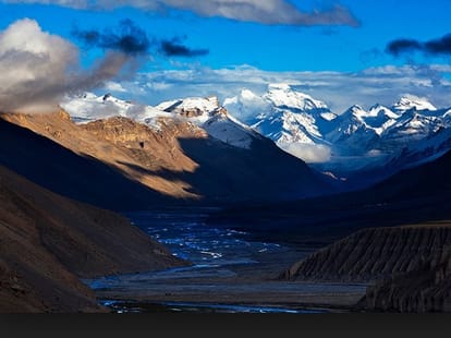 kunzum pass reinstated after one year sipiti velly waiting for tourists