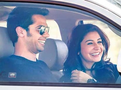 first look of bang bang and nh 10