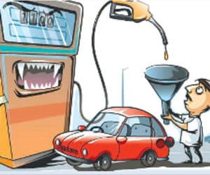 modi government fails to control costliness