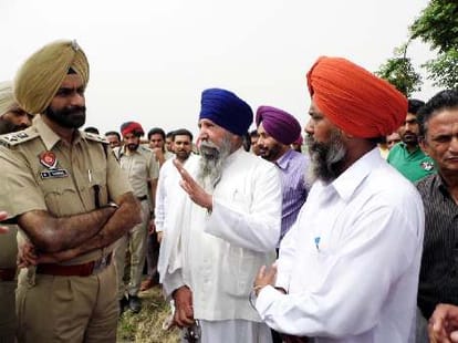 murder of brother and nephew for tube wells