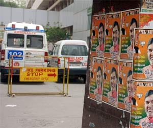 poster war in gurgaon