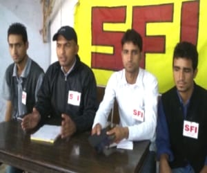 sfi protest against fee hike