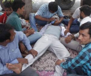 condition of computer lab assistent protesters on fast unto death