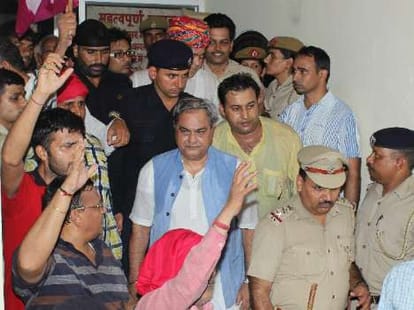 vinod sharma rally at SSC office in panchkula
