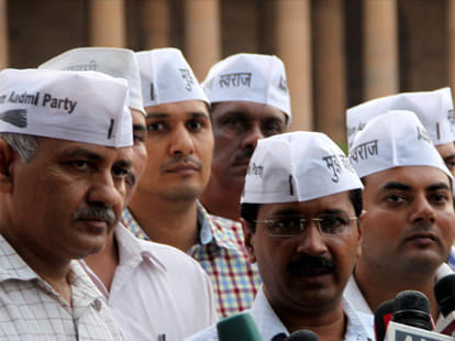 arvind kejriwal promise to form governmet in four months