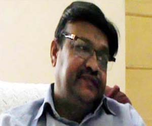 khurja sdm died in road accident