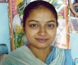 Hamirpur girl and M Sc. Microbiology university topper awarded with gold medal