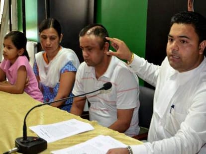 sensational charges imposed on DSP by constable wife 