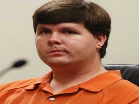 man was busy sexting while child was dying