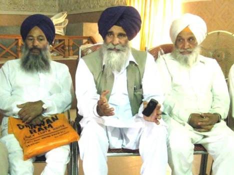 jagdish jhinda allaged badal family for guru granth sahib insult