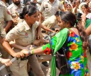 Fighting in Police and Anganwadi Workers in Punjab