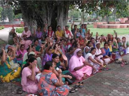 Fighting in Police and Anganwadi Workers in Punjab