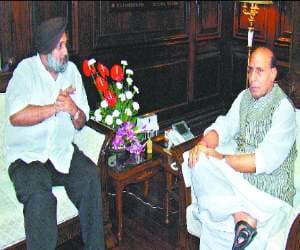 Sukhbir Badal Sais, Central Govt must Interfere in HSGPC Issue