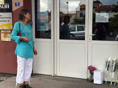 Pupil's mother stabs female teacher to death in front of horrified five and six-year-old students in French school